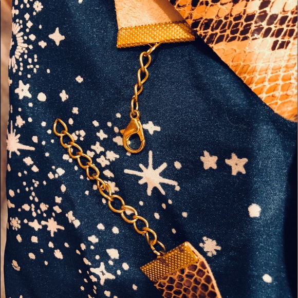 NWOT. Snakeskin choker/wrap bracelet - Picture 3 of 8